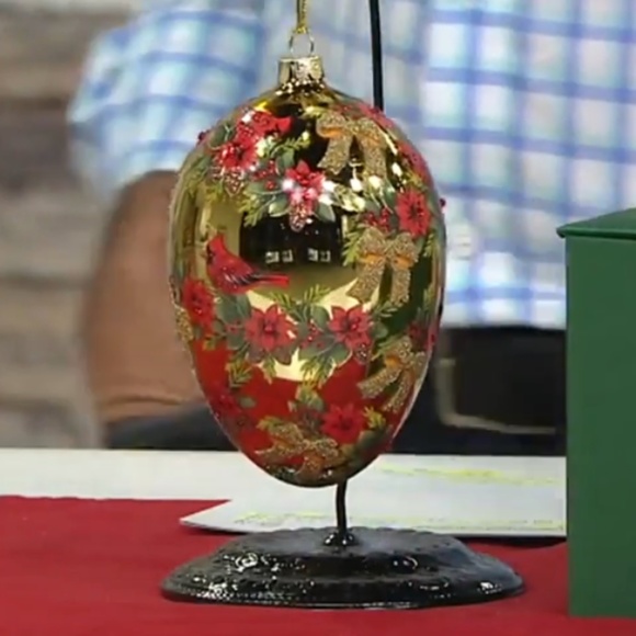 Joan Rivers Golden Cardinal Hand Painted Glass Egg Ornament - Picture 5 of 7